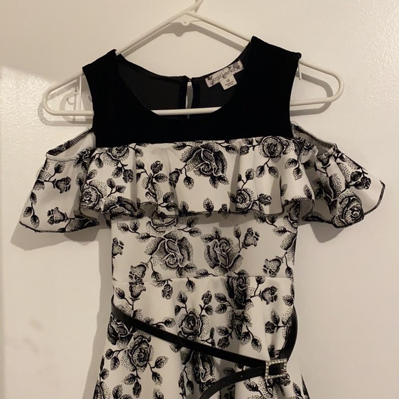 Knitworks Dress - Picture 4 of 8